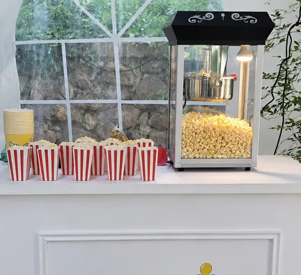 Juegalandia Popcorn Station for celebrations in Málaga and the Costa del Sol
