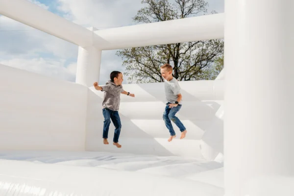 Bouncy Castle White - Image 7