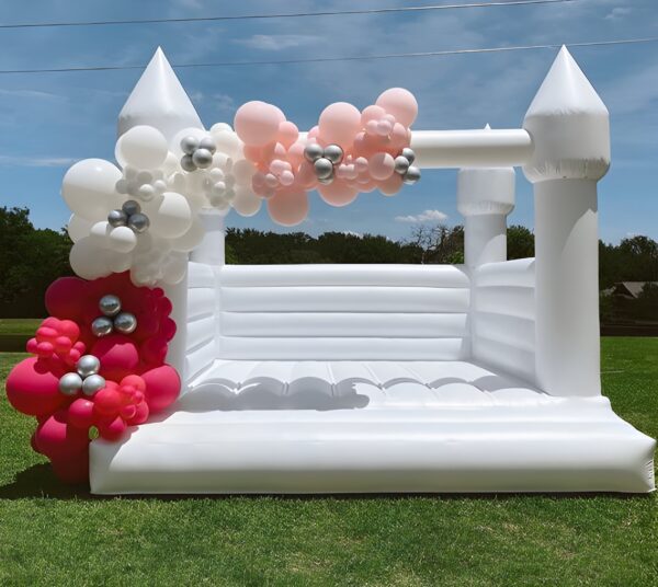 Bouncy Castle White - Image 9